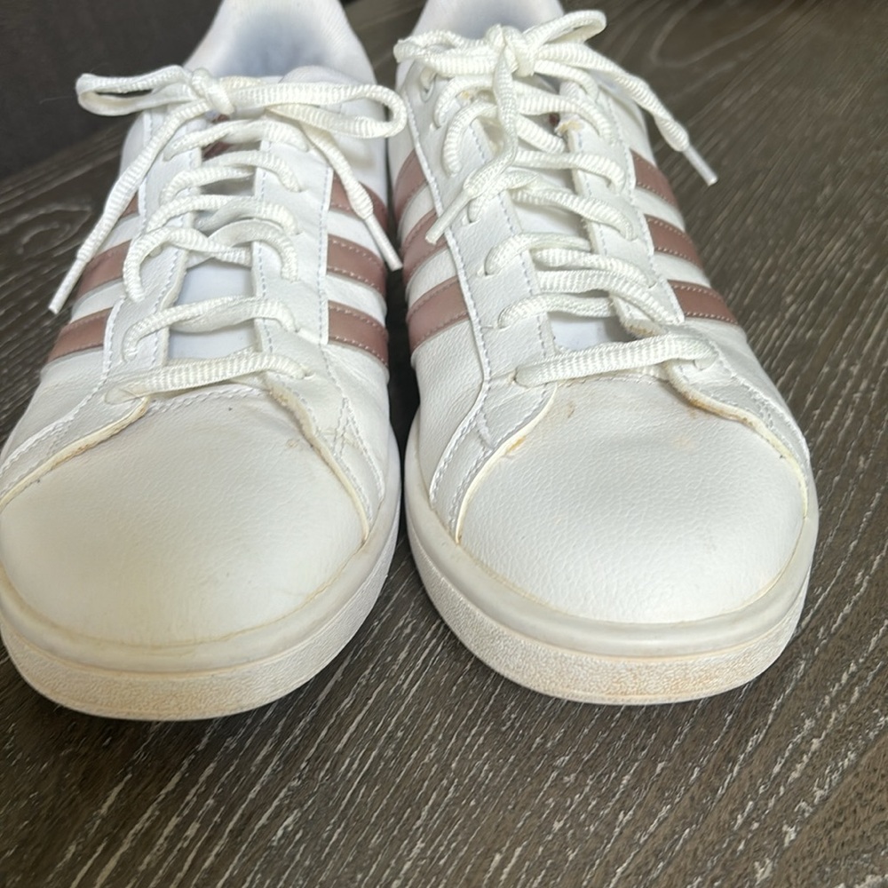 Adidas - Picture 11 of 13